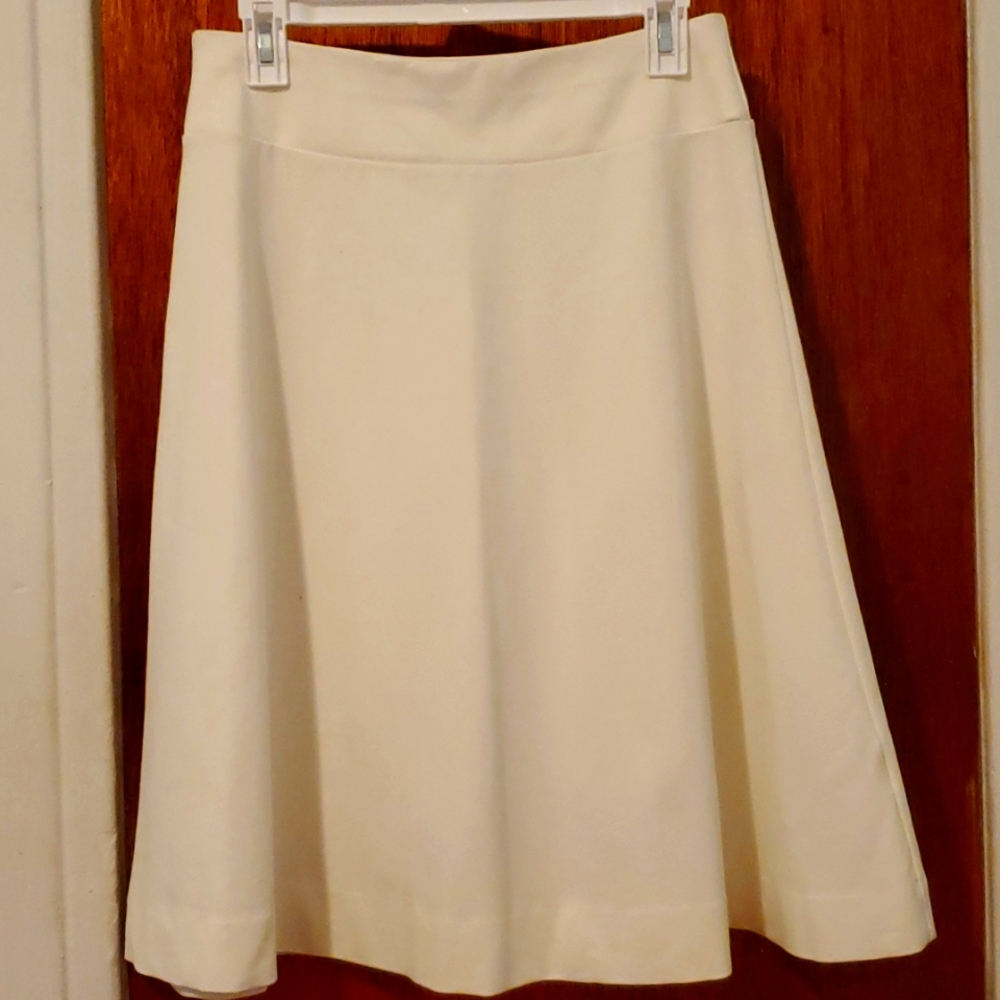 Brand: Impact Size: Junior 4 equivalent to Small Color: White